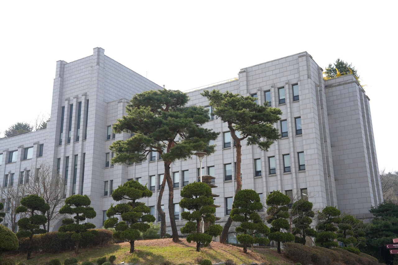 로스쿨탐방] 우리나라 최고(最古)이자 최고(最高) 고려대학교 법학전문대학원 < 로스쿨 탐방 < 로스쿨 < 기사본문 - 로스쿨타임즈